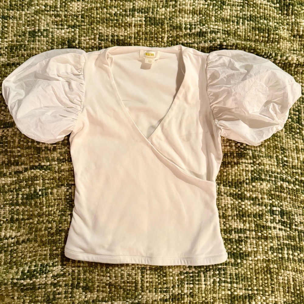 Sold/ not available Maeve Anthropologie White V-Neck Short Puff-Sleeve Wrap - Picture 3 of 6